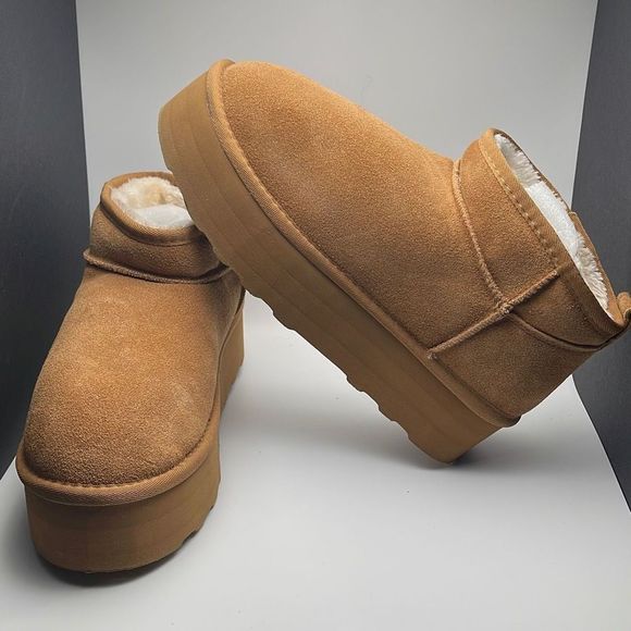 CUSHIONAIRE Women's Genuine Suede pull on platform boot +Memory Foam 10 WIDE CHE - Picture 7 of 7